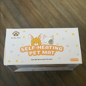Self-Heating Pet Mat - White and Orange